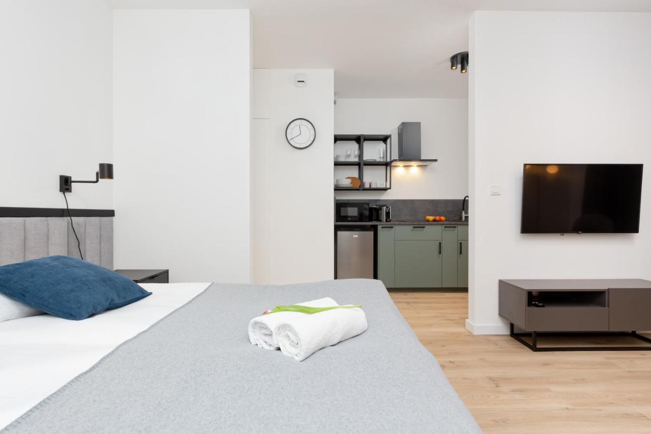 Artistic Zoliborz Apartments By Noclegi Renters Warschau Exterior foto